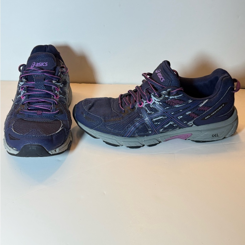 Asics Gel-Venture 6 running shoes Size 10